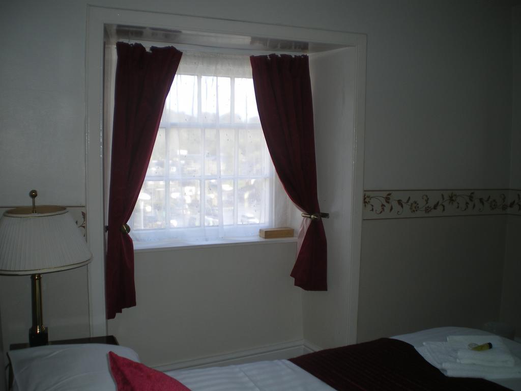 Crown Hotel Pwllheli Ngoại thất bức ảnh