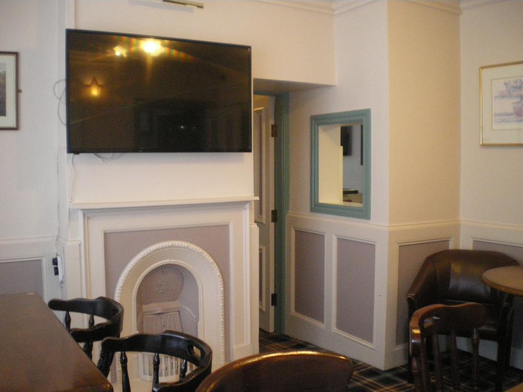Crown Hotel Pwllheli Ngoại thất bức ảnh