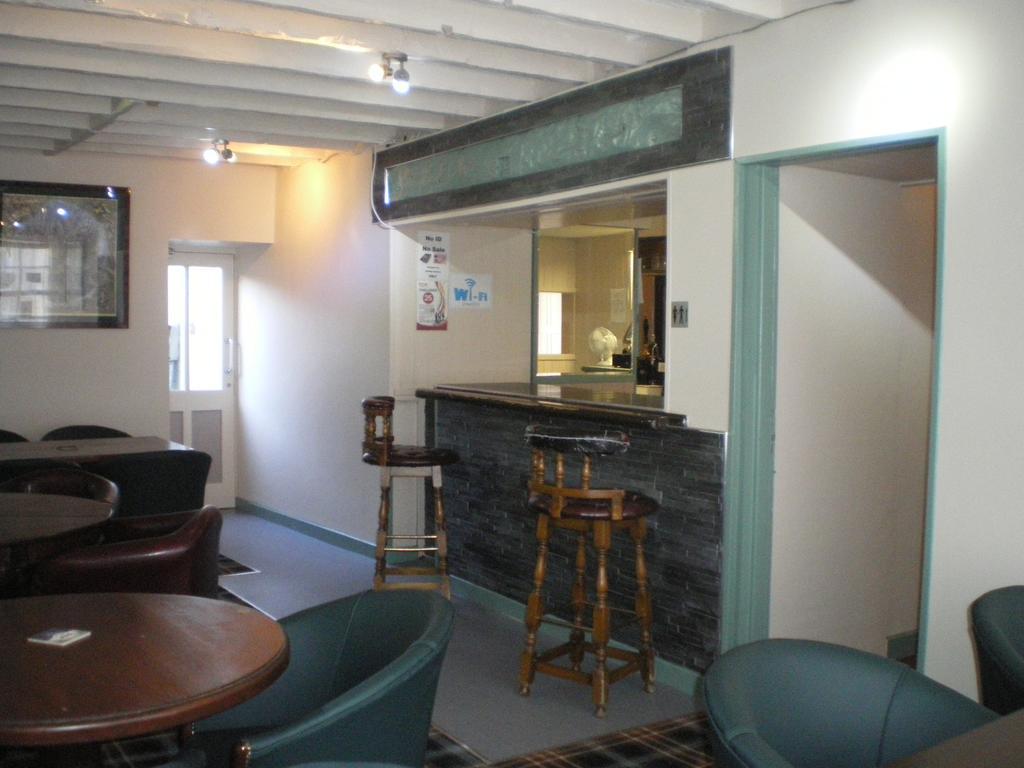 Crown Hotel Pwllheli Ngoại thất bức ảnh