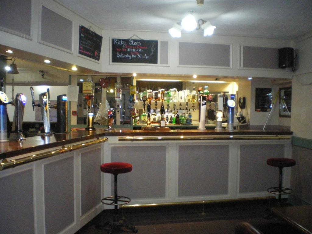 Crown Hotel Pwllheli Ngoại thất bức ảnh