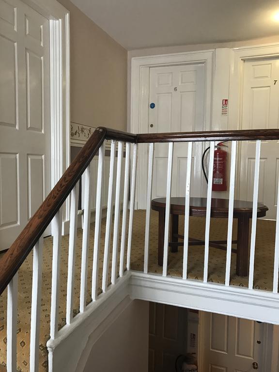Crown Hotel Pwllheli Ngoại thất bức ảnh