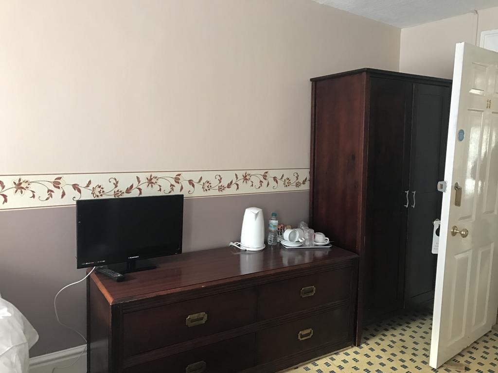 Crown Hotel Pwllheli Ngoại thất bức ảnh