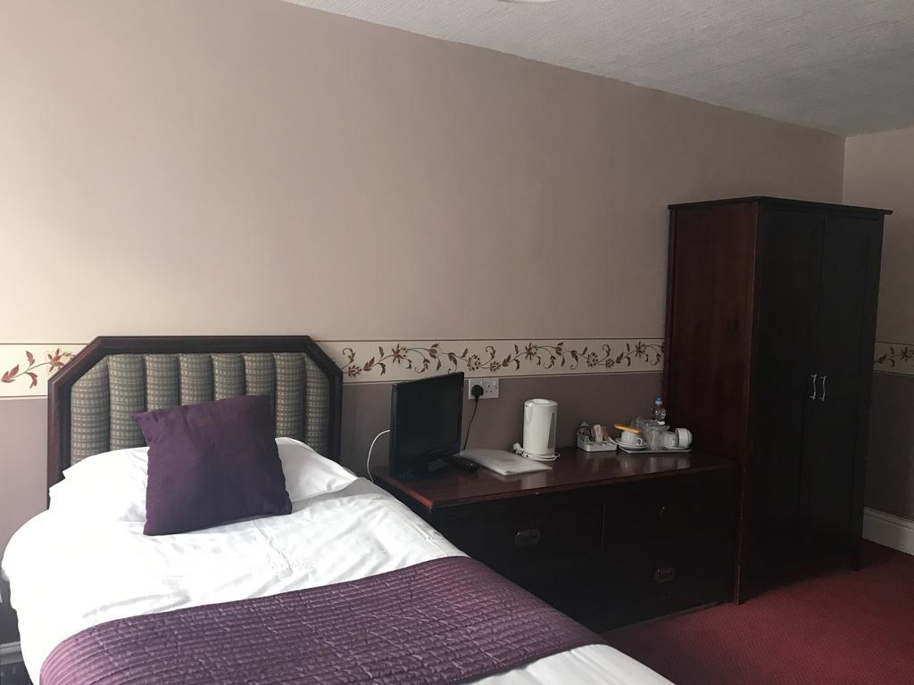 Crown Hotel Pwllheli Ngoại thất bức ảnh
