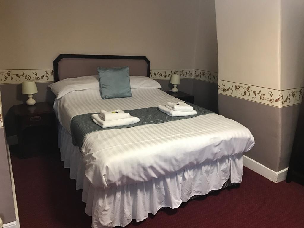 Crown Hotel Pwllheli Ngoại thất bức ảnh