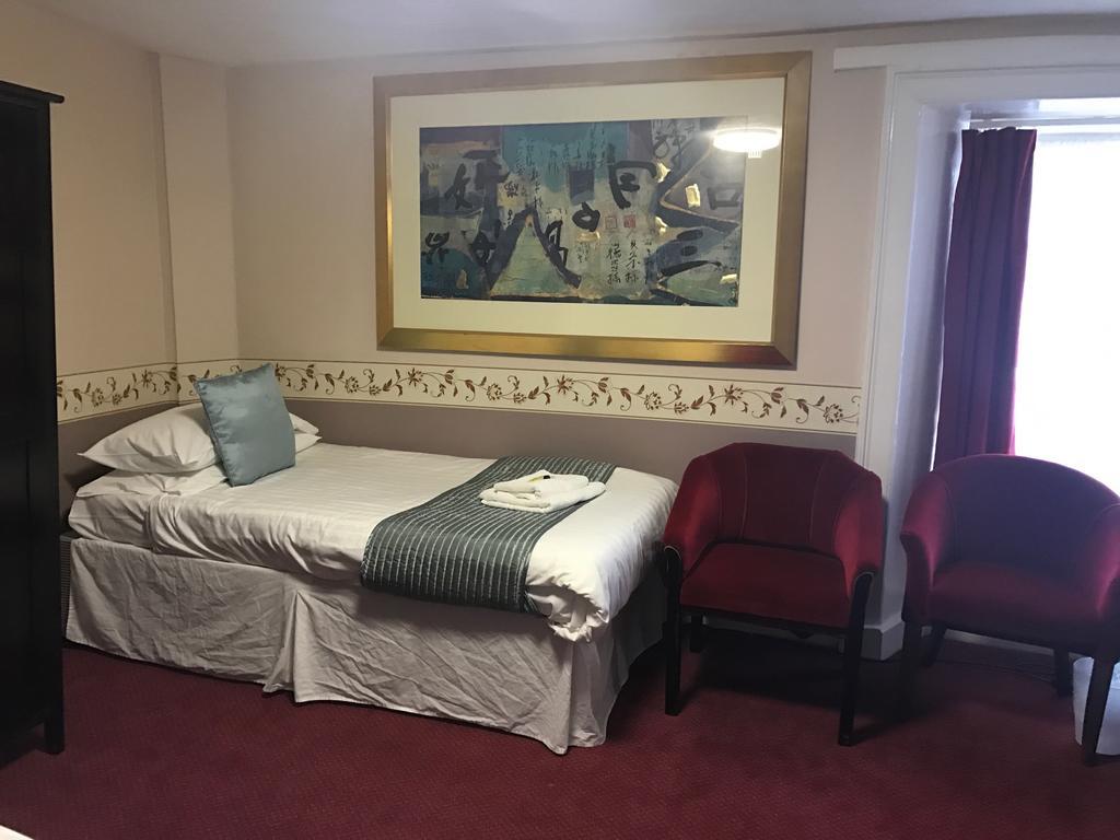 Crown Hotel Pwllheli Ngoại thất bức ảnh