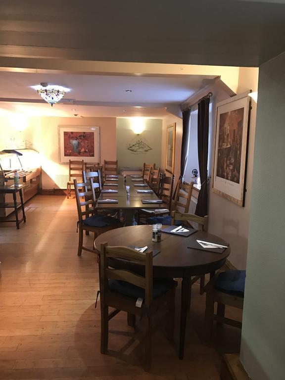 Crown Hotel Pwllheli Ngoại thất bức ảnh