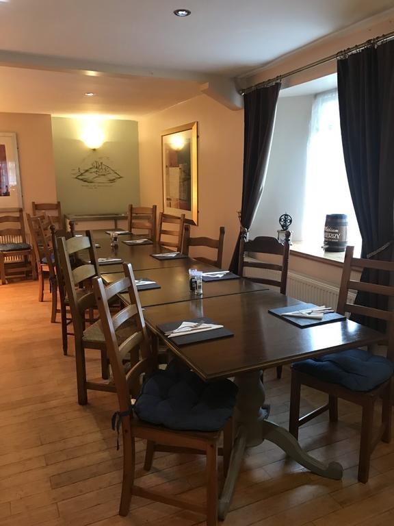 Crown Hotel Pwllheli Ngoại thất bức ảnh