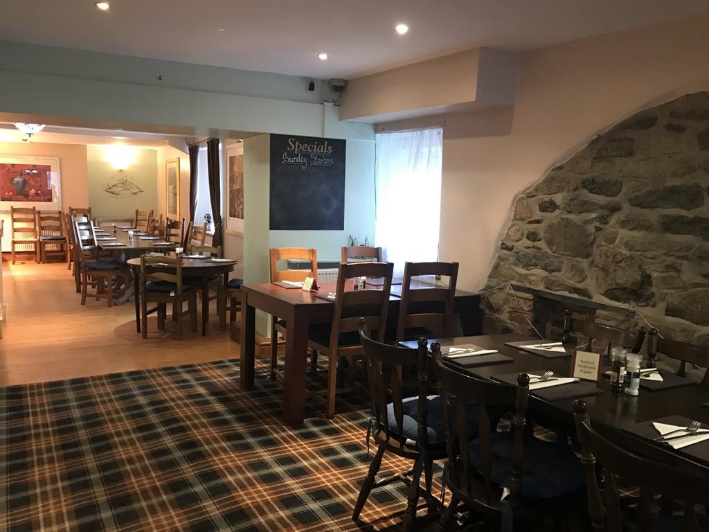 Crown Hotel Pwllheli Ngoại thất bức ảnh