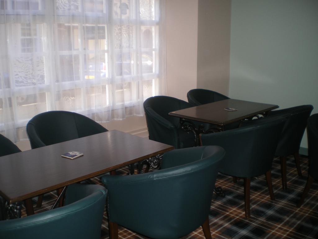 Crown Hotel Pwllheli Ngoại thất bức ảnh